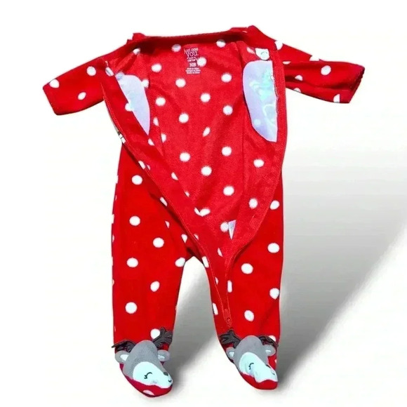 NWOT Carter’s New Born holiday reindeer footie! 15% dsct w 2+ bundle! - Picture 2 of 6